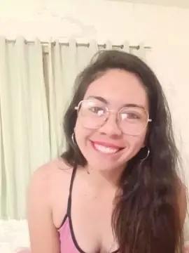 Cam4 Sex Chat of Mia_essence24