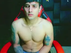 Cam4 Watch Live Sex Cams of AlessandroAGT