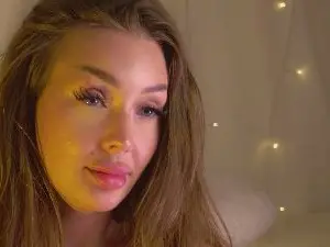 Cam4 Adult Webcam of AnnyBangs