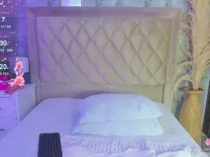 Cam4 Free Live Porn of CleoFox_