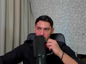 Cam4 Live Porn of ClintMasters