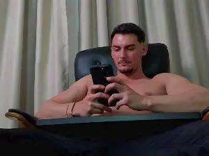 Cam4 Live Sex of ClintMasters