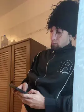 Cam4 Free Live Porn of devildick_hot