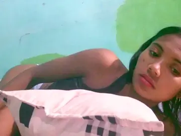 Cam4 Best Webcam of Maddy05