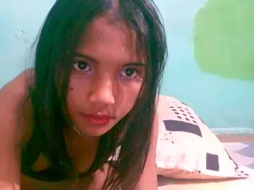 Cam4 Sex Cam of Maddy05