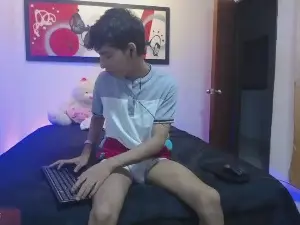 Cam4 Free Live Porn of hardsexlove08