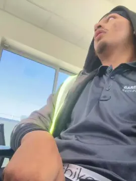 Cam4 Adult Webcam of BigLightStick