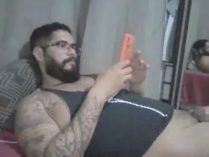 Cam4 Live Porn of aquills