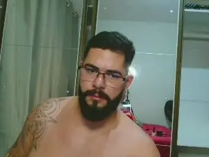 Cam4 Free Live Porn of aquills