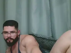 Cam4 Live Sex Cam of aquills