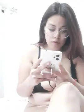 Cam4 Live Sex Cam of Sofiaaa777