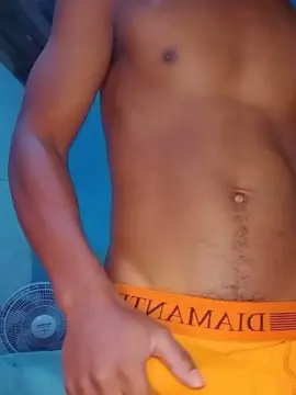 Cam4 Live Porn of leosilvajf