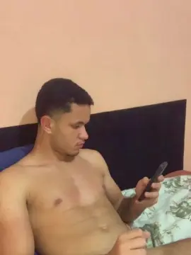 Cam4 Free Porn Cam of Gaelzinho_hot1