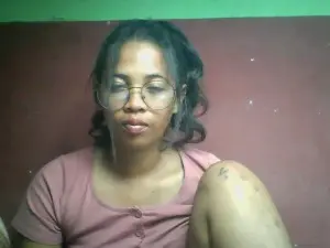 Cam4 Private Sex Chat of Dayah_Sexy