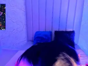 Cam4 Free Live Porn of Lya_dubois