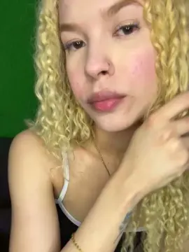 Cam4 Nude Webcam of Lorinhaahott