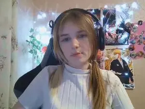 Cam4 Live Sex Cam of EarlineArbry