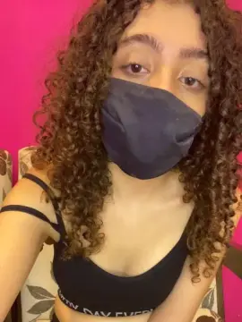 Cam4 Live Sex Cam of Ravennaxxx2004