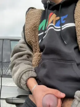 Cam4 Free Live Porn of ChocolateCock07