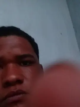 Cam4 Sex Cam of Pauveiudo777