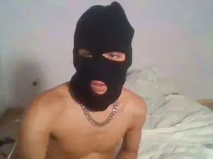 Cam4 Watch Live Sex Cams of MickValmont