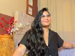 Cam4 Adult Webcam of _Little_Ivy