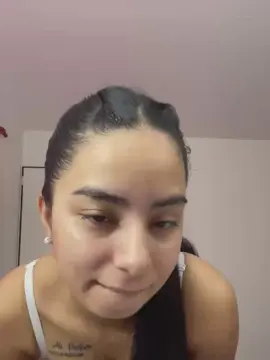 Cam4 Watch Live Sex Cams of aguztima