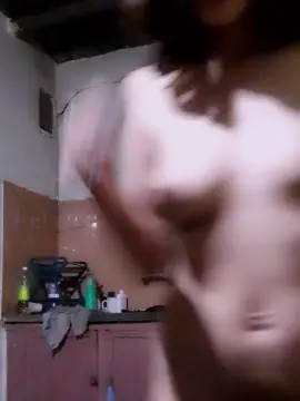 Cam4 Free Porn Cam of YUH0