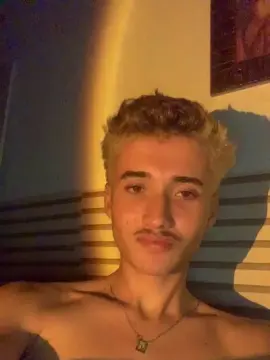 Cam4 Live Porn of CaioBernardi