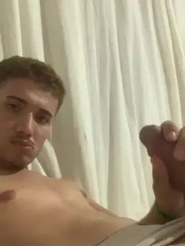 Cam4 Free Porn Cam of CaioBernardi