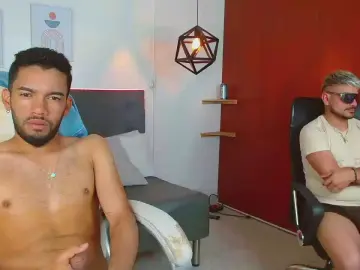 Cam4 Watch Live Sex Cams of andresnoir_