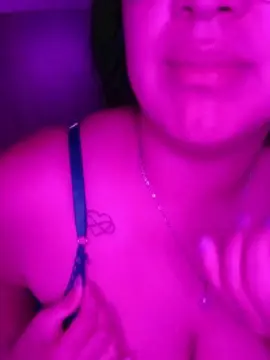 Cam4 Private Sex Chat of morenita_888