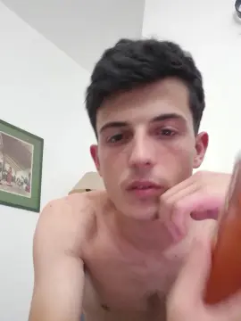 Cam4 Live Porn of nico3184