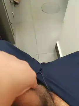 Cam4 Live Sex Cam of Leo24vrcm