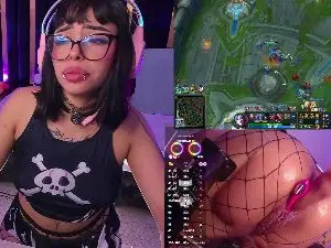 Cam4 Adult Webcam of Nyveth