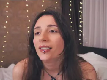 Cam4 Live Porn of DollyCavell