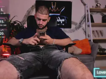 Cam4 Best live sex cam show of MaximusDicks