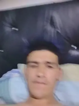 Cam4 Live Porn of moronfreddy30