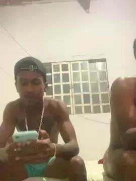 Cam4 Watch Live Sex Cams of Fabiomineiroxxx