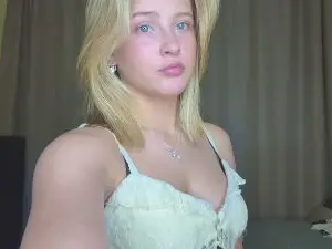 Cam4 Live Porn of GildaRorabaugh