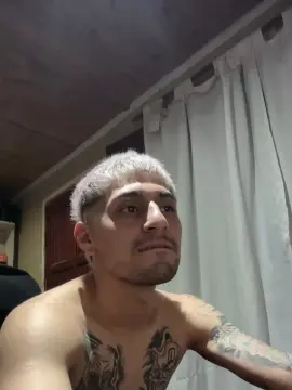 Cam4 Free Live Porn of demoniioojoaqu3