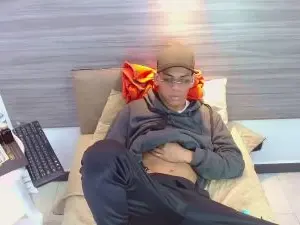 Cam4 Live Sex Cam of DaviidBuckx_