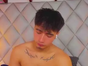 Cam4 Adult Video Chat of Clement_Reyes