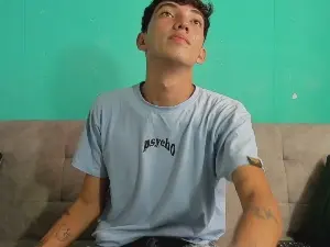 Cam4 Watch Live Sex Cams of Maikol_Ortiz