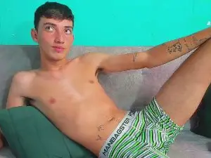 Cam4 Live Sex of Maikol_Ortiz