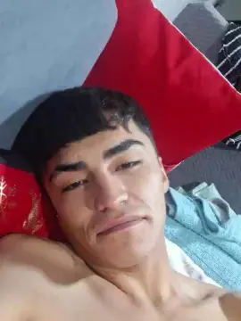 Cam4 Adult Video Chat of Eliasfabianc