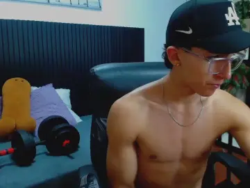 Cam4 Private Sex Chat of jeremy_job