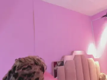 Cam4 Best Webcam of LoveQueen2