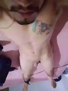 Cam4 Free Live Porn of victor62Go