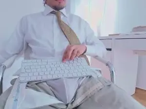 Cam4 Live Sex Cam of troyeros